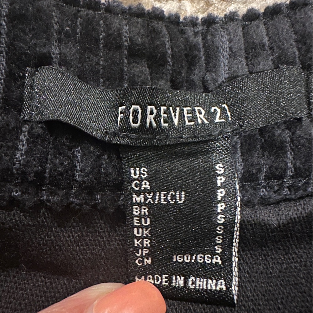 Forever 21 Black Corduroy Mini Skirt - Picture 2 of 2